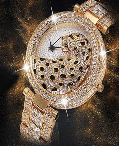 Miss Fox Women Quartz Regarder la mode Bling Dames décontractées Regardez Female Quartz Gold Watch Crystal Diamond Léopard pour les femmes Clock T713972422