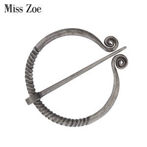 Señorita Zoe Broche medieval temprano Edad vikinga Irlanda Pasadores nórdicos bufandas chales abrigo Capa Broche Pin Retro vintage joyería para hombres mujeres