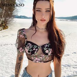 Missakso Summer See Through Crop Top Transparent Floral Embroidery Streetwear Korte Mouw Sexy Mesh Patchwork Dames Shirt 210625