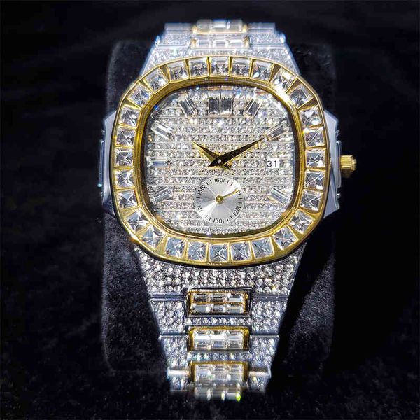 Missfox Gold et Sier Men Watch Calendar Big Square Diamond lunette Regardez pour hommes Quartz Fashion Hiphop Gift Wristwatch Man