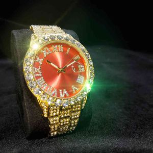 Missfox Romeinse cijfers Heren kijken Red Dial Big Diamnd Bezel Man Gold Watch Stainls Steel Fashion Luxury Men's Quartz Watch