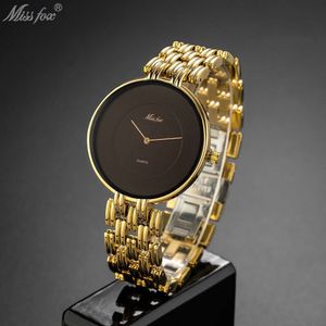 Missfox Simple Gold Bracelet High -End Disc middeleeuwen Herenhorloge paar