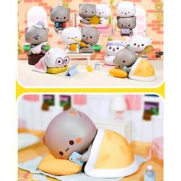 Mitao Cat 4 Mystery Box Toys Kawaii Lucky Blind Figure Modèle Office Office Childal Childal Christmas Gift 240506