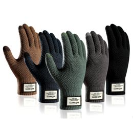 Wanten Winter Mannen Gebreide Handschoenen Touch Screen Hoge Kwaliteit Mannelijke Mitten Dikker Warme Wol Kasjmier Effen Kleur Business 230829