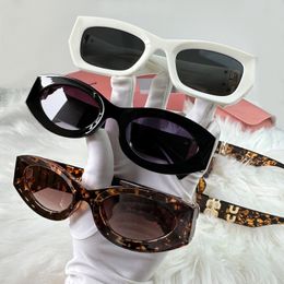 Miu lunettes de soleil de créateur de mode pour hommes et femmes résistant aux radiations UV400 lunettes voyage conduite multicolore en option