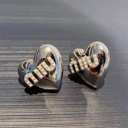 Miu Love – boucles d'oreilles en forme de cœur, de haute qualité, Style Cool, polyvalentes, avec perles, de styliste, nouvelle collection 2023, 2024