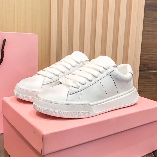 Miu bas épais fait vieux baskets décontractées dames pantoufles 2023 à lacets petites chaussures blanches sans lacet chaussures rétro chaussures décontractées chaussures sales