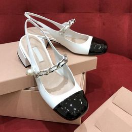 Miu Women Mary Jane schoenen en sandalen dikke hakken ketting parels retro stiksel vrouwelijk kale hakken clasp meisje kleine leerschoenen