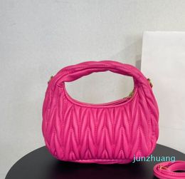 Miui Sac Plissé Femmes Sac À Main Sac À Main Épaule Sacs À Bandoulière En Peau De Mouton Souple Sacs À Main En Cuir Lettres Sangle Amovible Poche À Fermeture Éclair