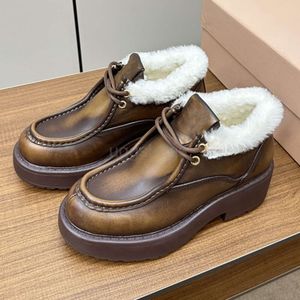 Miui Beste kwaliteit kort voor schoenlaarzen Enkel Dameslengte Modieus Geborsteld rundleer Dikke zool Schapenvacht Geïntegreerde snowboots Muffin Veterschoenen Martin Boots