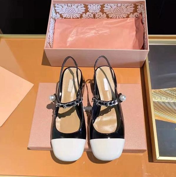Miui Girls Sandals Jane Best Quality Mary and Shoes New Retro Platform Talon épais 4cm 7cm Femelle Toe Toe Buckle Perle Chaîne Femmes Blanc Blanc Blolet 98db