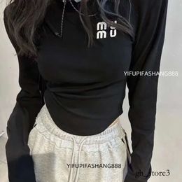 Miui shirt miui top luxe vrouwen breien T -stukken ontwerper nieuw gevoel voor geavanceerde basis shirt met lange mouwen shirt slijtage borduuredautumumn winter blouse wol hoodie mui mui t shirt 660