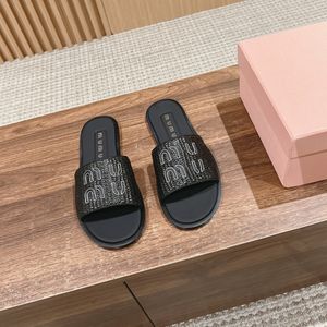 miui paille tissage pantoufle d'été de sandale ensoleillée toboggan de luxe chaussure mule mocassin hous