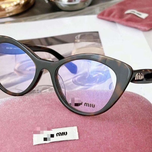 Lunettes de soleil Miui pour hommes Designer Designer Luxury Nouveau Classic Classic Top Quality Sunglasses Nouvelle Femme Femme High Value Fashion Cat Eye