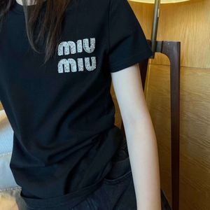 Miumius T-shirt ontwerper euro modemerk vroege lente nieuwe strass letter decoratie katoen korte mouw ronde hals dames