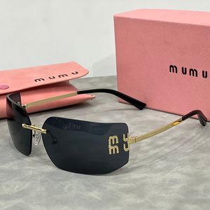 Miumius Dames Heren Vierkant Gebogen Unisex Designer Goggles Strandzonnebril Vintage Frames Design UV400 met etui