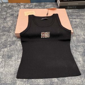 Miumiuss Tshirt Designers T-shirt Tanks pour femmes miui top top anagram-embroided Cotton-Blend top top miumu top short tricoted femme cropped Jersey dames tops 7953