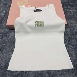 Miumuss tshirt top designers women's tanks anagram-embroidered cotton-mélange de chars shorts concepteurs tricots tricot féminins tops miumus tshirt 954