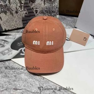 Miumu luxe klassieke trendy merkontwerper Miui Big Cap Children's paar Leisure Outdoor uitgaande Sunshade Zonnebrandcrème Mui Hat Letter Duck Tongue White 373