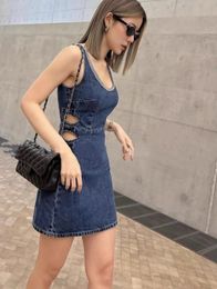 Miuu 2024 Nieuwe denimjurk zomerjurk Designer Designer Dames Hollow Out Dress Mini Rok Designer jurken voor vrouwen Designer Rek rok Sexy Dress Party Dress Gift