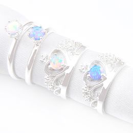 Mix 4pieces 1 partij Classic Holiday Jewelry Crown White Blue Fire Opal 925 Sterling Zilveren Ringen voor Holiday Party Gift