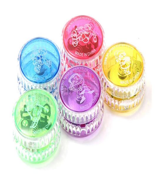 Mezcle todo el color 10 piezas de moda yoyo bola luminosa led intermitente mecanismo de embrague infantil yoyo juguetes para entretenimiento de fiesta para niños gi4798344