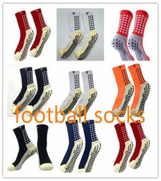 ordre de mélange 20192021 s chaussettes de football chaussettes de football antidérapantes Trusox chaussettes de football hommes039s coton de qualité Calcetines avec Tr21716244325