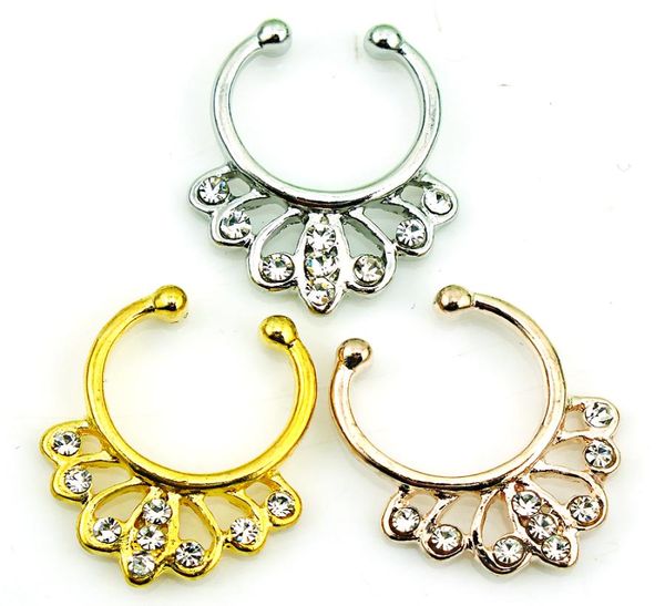 Mélangez la commande de nez anneaux en acier inoxydable enrégraphe de septum percé 3 couleurs faux nez moutons bijoux corporel3101702