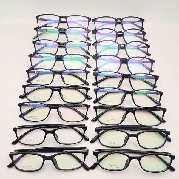Lotes mixtos nuevos gafas de marco de alumno de alta calidad para hombres y mujeres adolescentes Black versátiles de metal universal Cadenas de tobillo