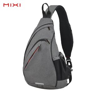 Mixi Patent Design Hombres Mochila de moda Un hombro Sling Bag Crossbody Schoolbag 600D Poliéster Lona densa impermeable 240106