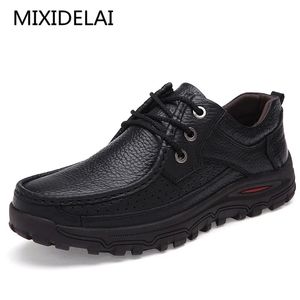 Mixidelai Brand Men Chaussures Fabriquées à la main de haute qualité Chaussures en cuir Slip on Comfort Business Man Chaussures décontractées Big Taille 47 48 240428