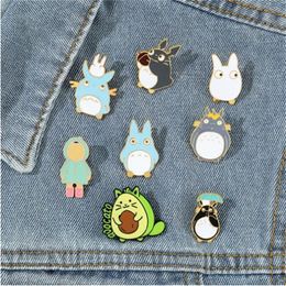 Miyazaki hayao anime périphérique tmall série broche mignon dessin animé alliage de peinture au four de peinture de vêtements accessoires AB280