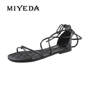 Miyeda n band platte schoenen zomer vooraan achterste riem dames sandalen kaki strand gecrosstied cover hiel casual schoen 210624