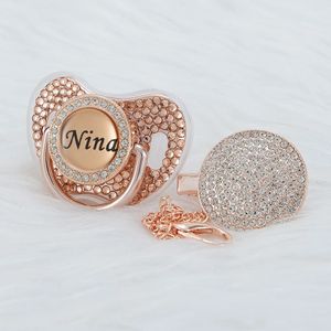 Miyocar All Bling Rose Gold Gepersonaliseerde fopspeen en Pacifier Clip BPA Gratis Dummy BPA Gratis Pography Niet voor dagelijks gebruik 240401