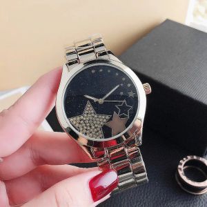 MKK Hot Fashion M kristal ontwerp Merk Horloges vrouwen Meisje Ster stijl Metalen stalen band Quartz Polshorloge designer horloges Groothandel dame horloge Gratis Verzending