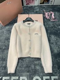 Mm famille automne hiver nouveau pull en laine imitation vison cardigan strass bouton broderie lettre sur la poitrine industrie lourde machine diamant femme