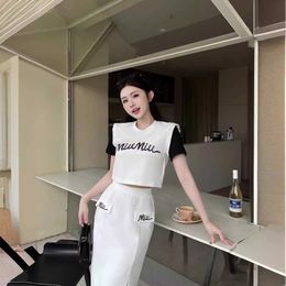 Mm Family Ss New Tshirthalf Skirt Set with Contrasting Color Patchwork Design Letter Print Decoration Black and White Dual Colors