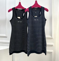 MM7268 Robes de luxe pour femmes Stripe Stripe Designer Sundren Robe Summer Women's Vêtements