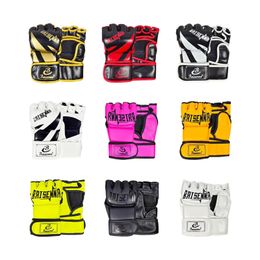 MMA -handschoenen Halve vinger Grappling Sparring Sanda Volwassenen Handbeschermer Guard Muay Thai Mitts Boxing Busing Bag 231222