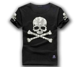 MMJ Mastermind Japon Shining Diamond Rhin Skull Gun O Neck T-shirt Coton à manches courtes TE-shirt blanc et noir Color3625041