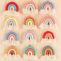Móviles #2050100 Uds cuerda de algodón tejida hecha a mano cuentas de borlas de arcoíris colgantes de estilo bohemio llavero de arcoíris accesorios para fabricación de joyas 230608
