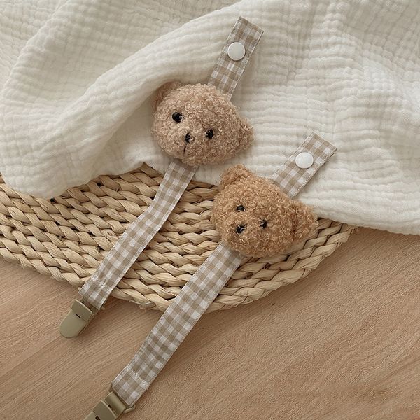 Mobiles 2pcs mignon ours attache-sucette pour bébés accessoires tissu chaîne Crochet perles porte-tétine infantile Bebe soins infirmiers 230615