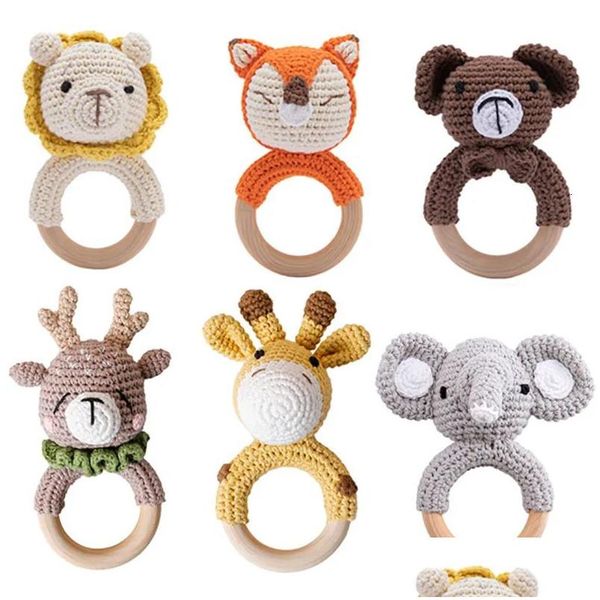 Móviles 5pc Baby Rattle Toys Cartton Animal Cloghet Anillos de madera DIY Crafts Dentición Amigurumi para cuna colgante juguete 240226 Drop Deliver DHS3U