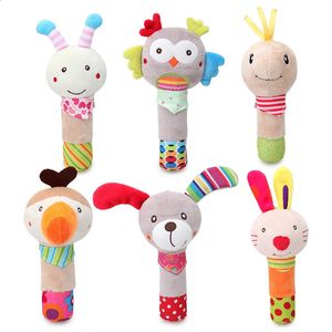 Mobiles Baby Rattles Toys 0 24 Months Mobile Hanging Bed Stroller Toddler Grab Ability Training Plush for born Boys Girls Gifts 231116