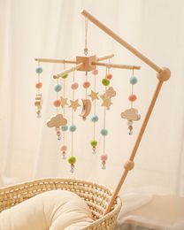 Mobiles # Babyspeelgoed Houten Mobiles Bed Bel Maan Wolken Rammelaar Voor geboren Ontwikkelen Diy Accessoires Wieghouder Armbeugels Geschenken Rammelaar 230919