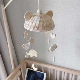 Mobiles Ins Nordic Rattan Wind Chime met houten hangende kinderkamer decoratie muur hangende ornamenten baby comfort speelgoed spelen tent bed bel 230411