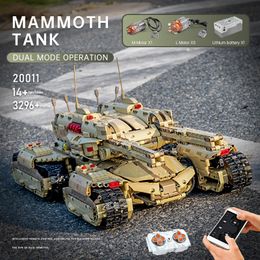 MOC – modèle de char mammouth motorisé, blocs de construction, Mouldking 20011, application technique, assemblage de télécommande, briques militaires, jouets, cadeaux de noël pour enfants