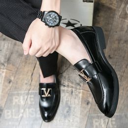 Mocassins pour hommes chaussures noires pour hommes mocassins de mariage marque de mode hommes doux formel Gentleman cuir italien Hippie marron
