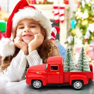 Kits de construction de maquettes, décoration de camions de Noël, transport d'arbre de Noël, ornement de voiture rouge, camionnette en métal rétro vintage, cadeaux pour enfants pour anniversaire