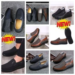 Modèle Designers formels Gai Man Shoes Black Points Toes Banquets de parties Assumez les hommes Business Talon Designers Houstable Shoe 38-50 Softs